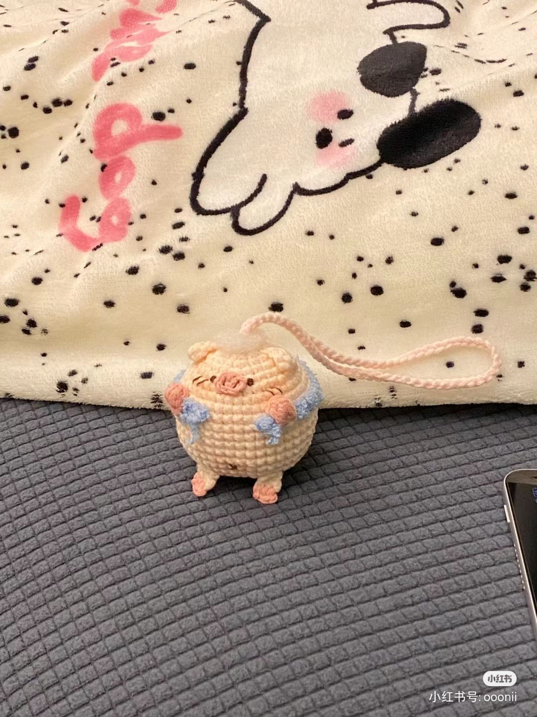 Cute Crocheted Bathing Pig Amigurumi with Pattern