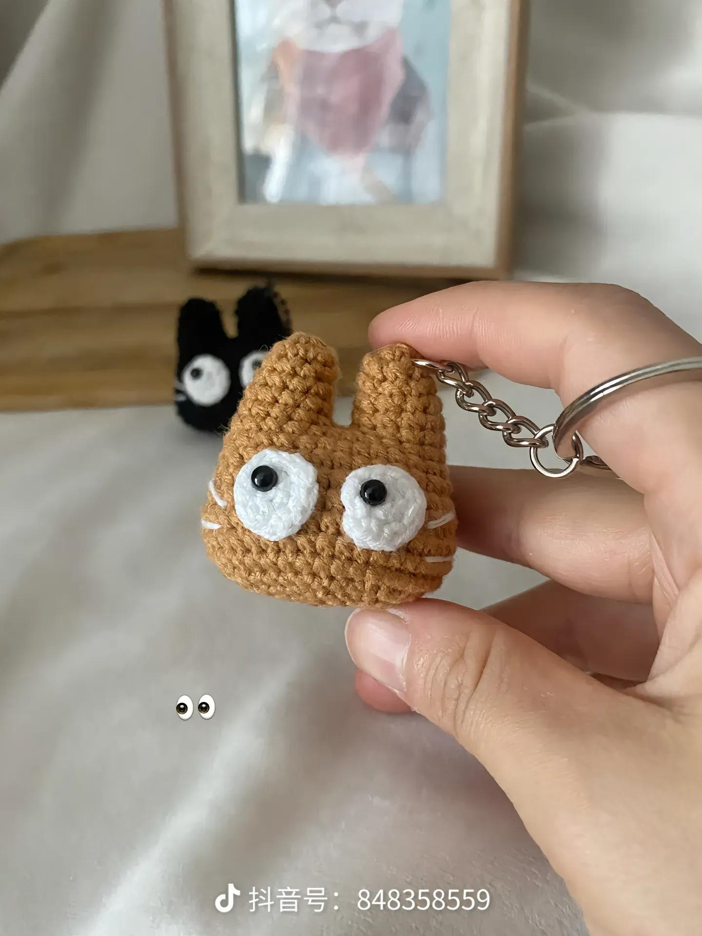 Cute Crocheted Cat Ears Keychain Amigurumi Pattern Tutorial
