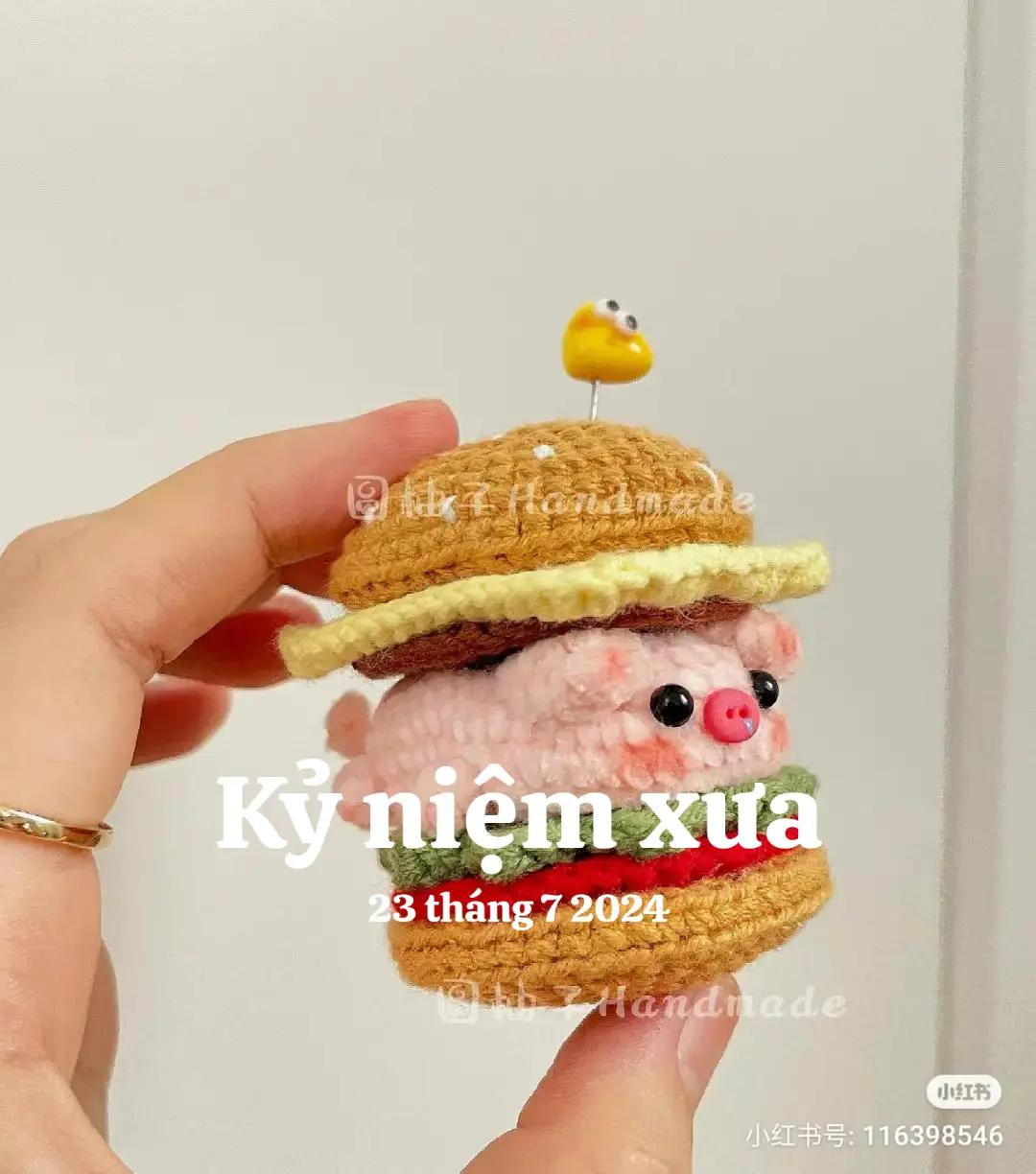 Cute Crocheted Pig Burger Amigurumi Pattern