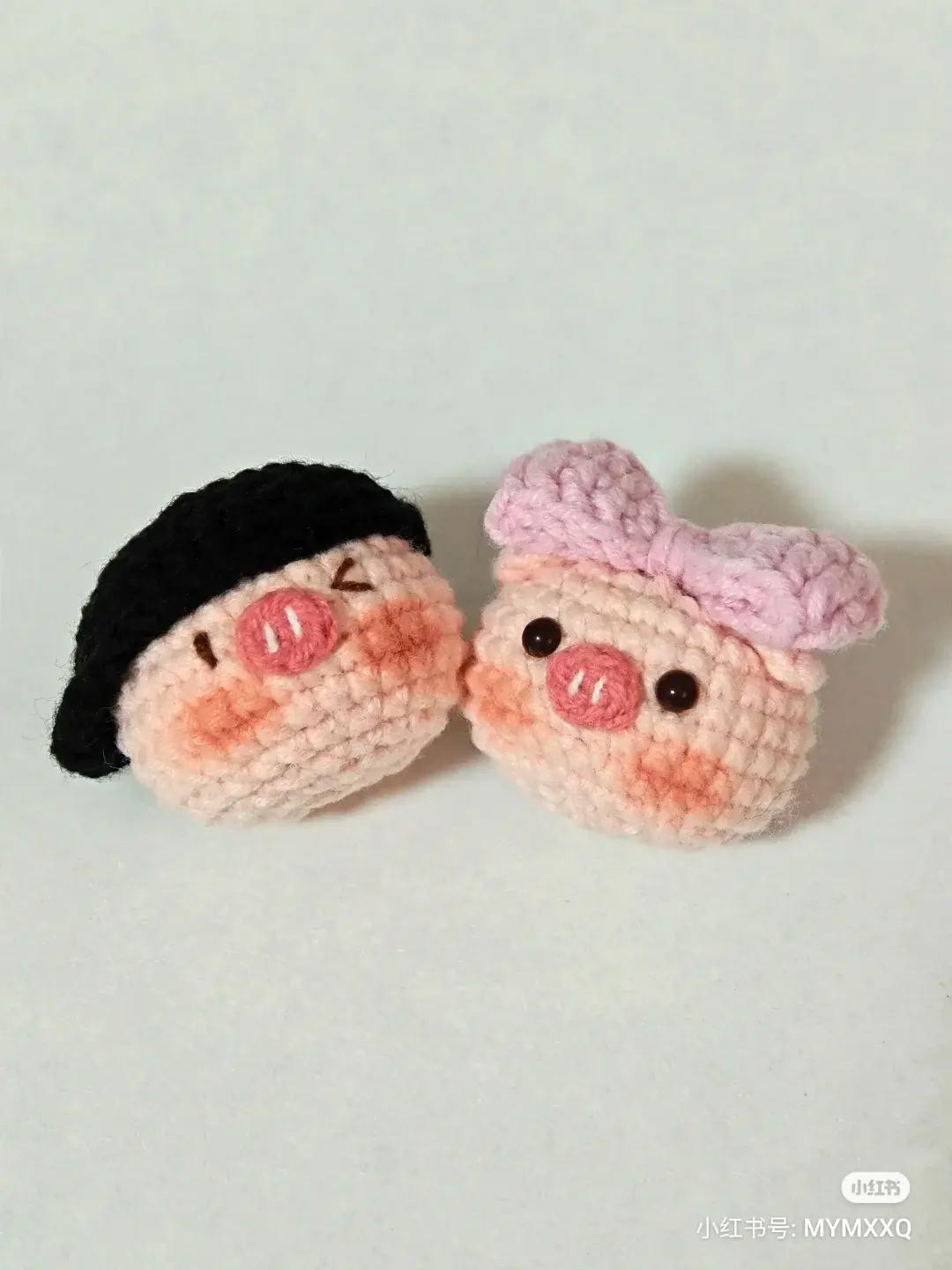 Cute Crocheted Pig Head Amigurumi Pattern with Chart Instructions