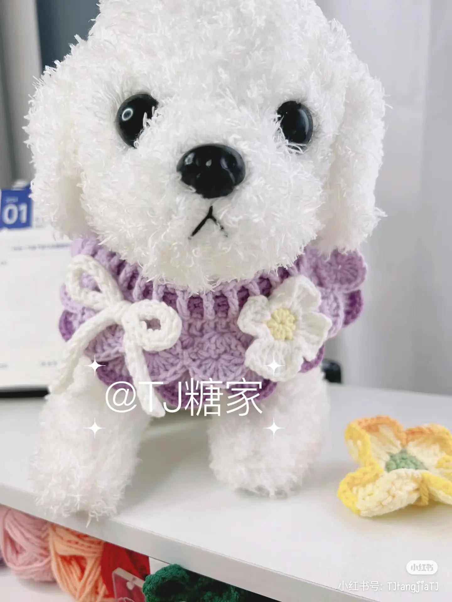 Cute Flower Bib Crochet Pattern for Baby or Doll