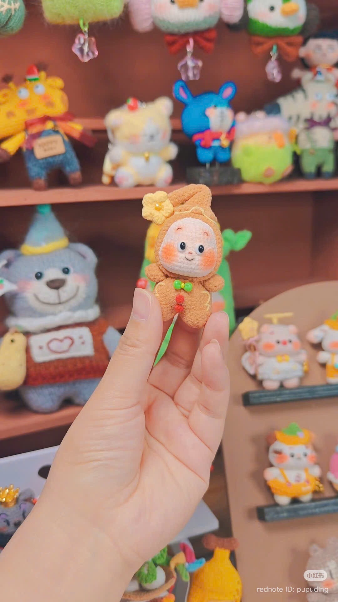 Cute Gingerbread Starman Amigurumi Crochet Pattern