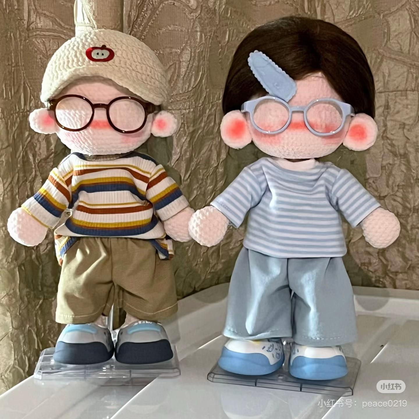 Cute Glasses Amigurumi Doll Crochet Pattern with Full Chart Instructions