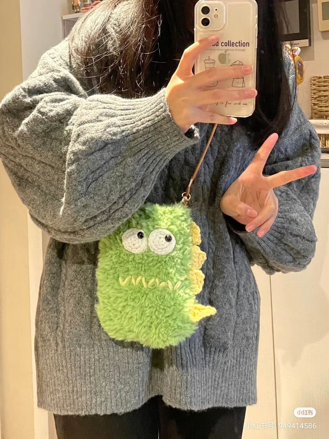 Cute Green Dinosaur Phone Bag Crochet Pattern