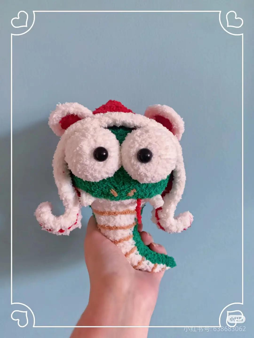 Cute Green Snake Amigurumi Crochet Pattern with Hat Tutorial