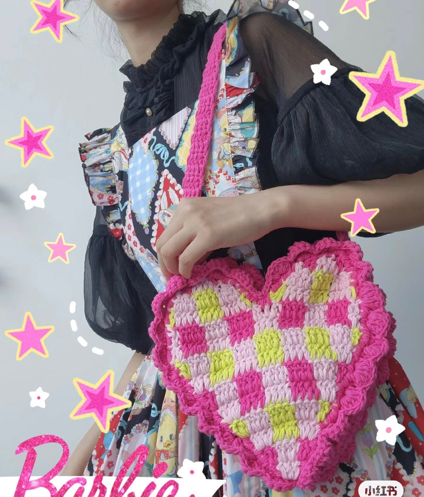 Cute Heart Shaped Crochet Bag Chart with Colorful Checkered Pattern and Detailed Stitch Diagram