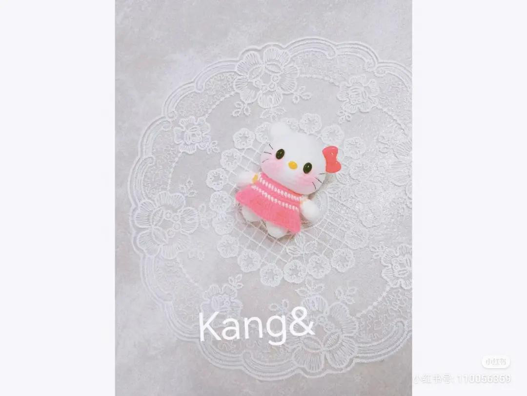 Cute Hello Kitty Amigurumi Doll with Pink Dress - Crochet Pattern Chart and Tutorial