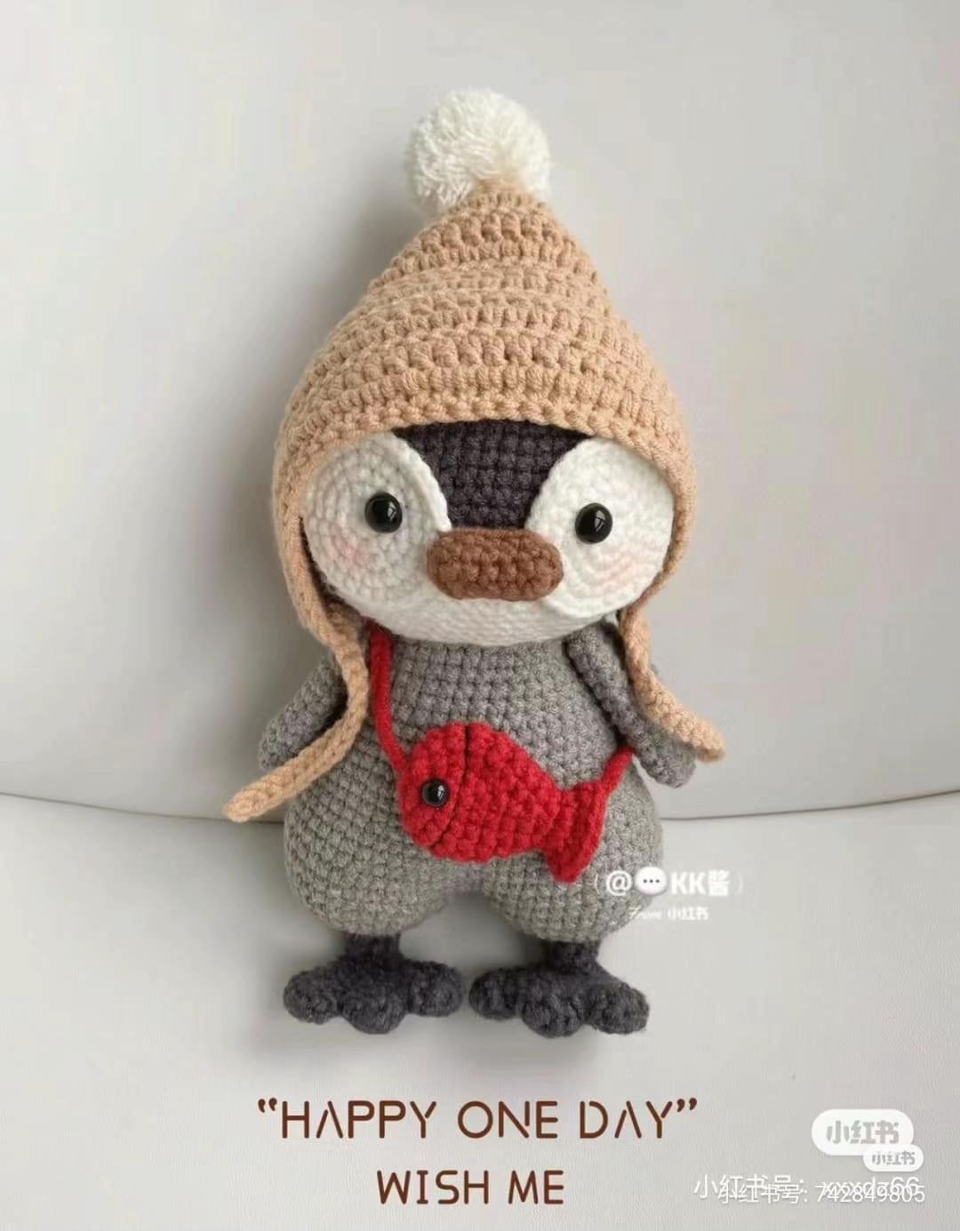 Cute Little Penguin Kola Amigurumi with Fish Bag and Hat Pattern