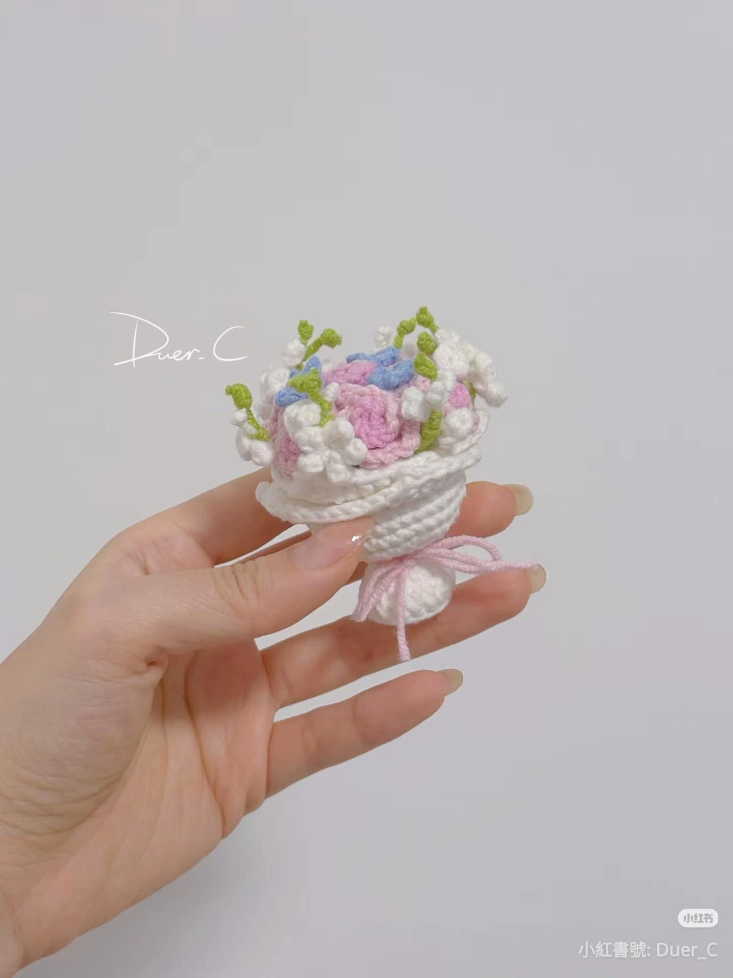 Cute Mini Crochet Bouquet Pattern: Roses and Larkspur