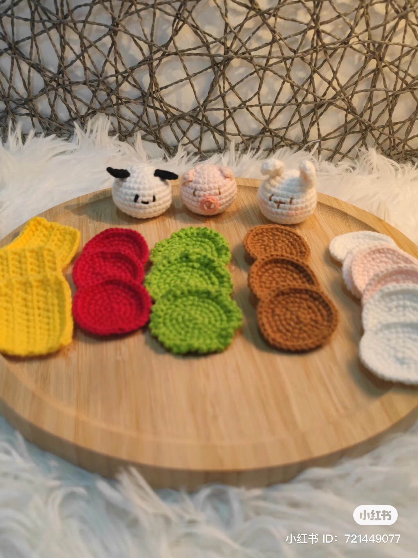 Cute Mini Crochet Hamburger Series: Pig, Sheep, and Rabbit Amigurumi Pattern