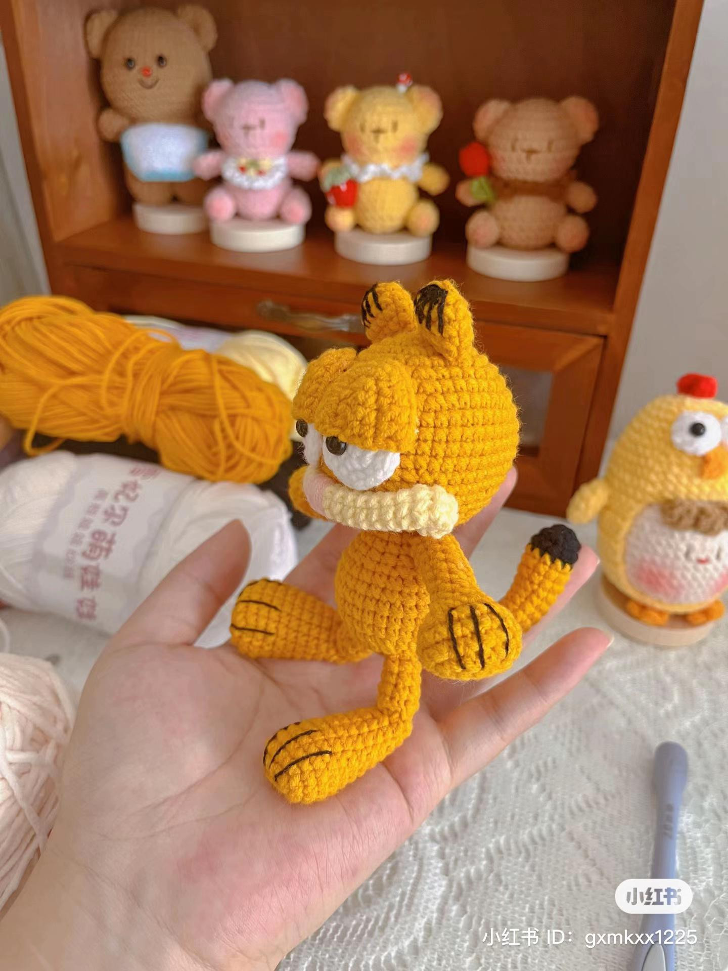 Cute Orange Garfield Cat Amigurumi Doll Crochet Pattern with Detailed Instructions