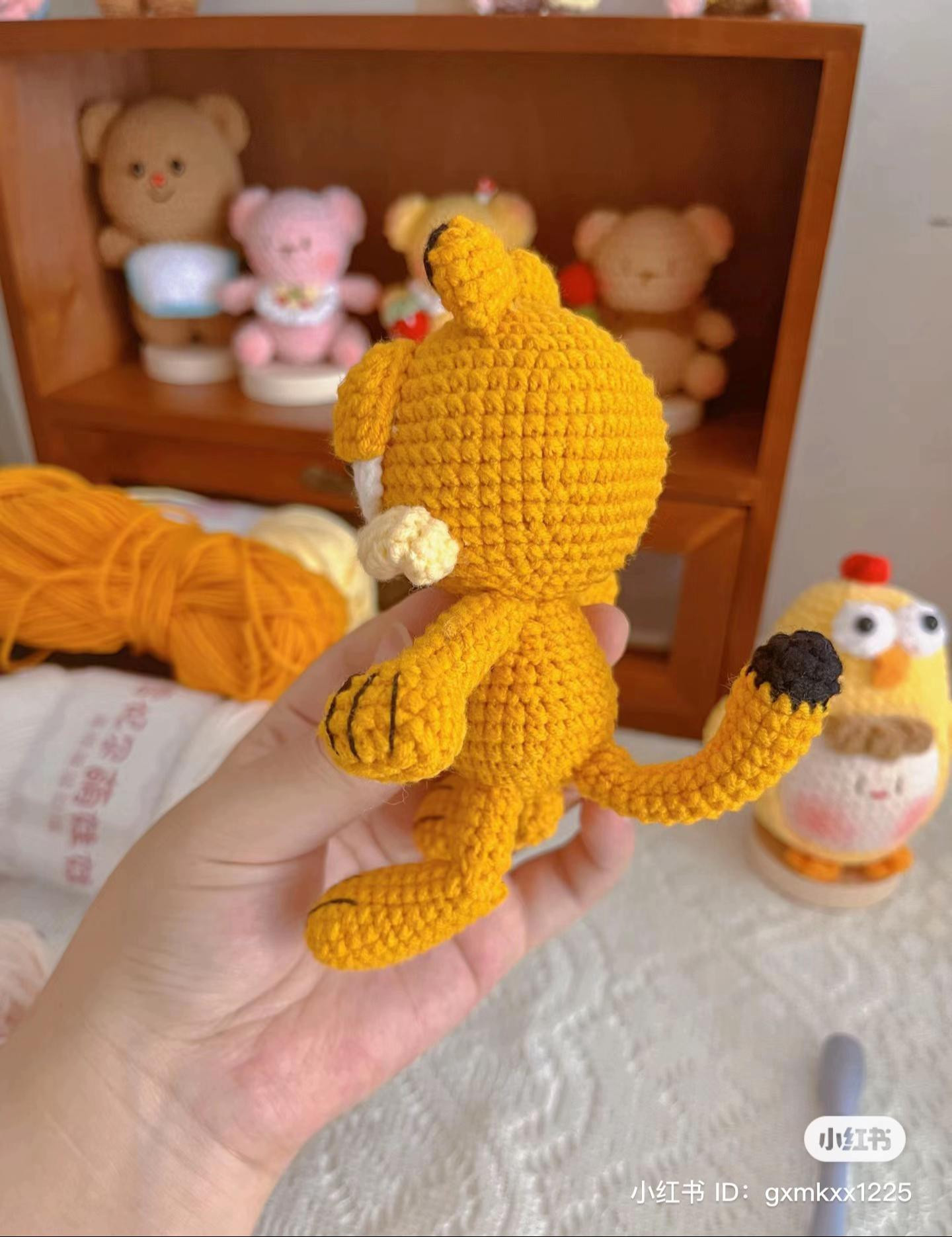 Cute Orange Garfield Cat Amigurumi Doll Crochet Pattern with Detailed Instructions