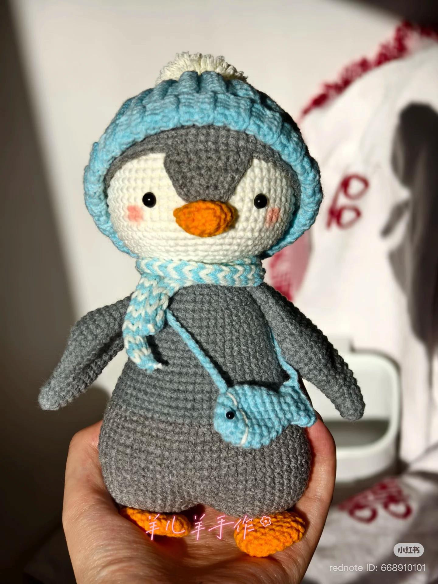 Cute Penguin Amigurumi Crochet Pattern Tutorial with Hat and Bag