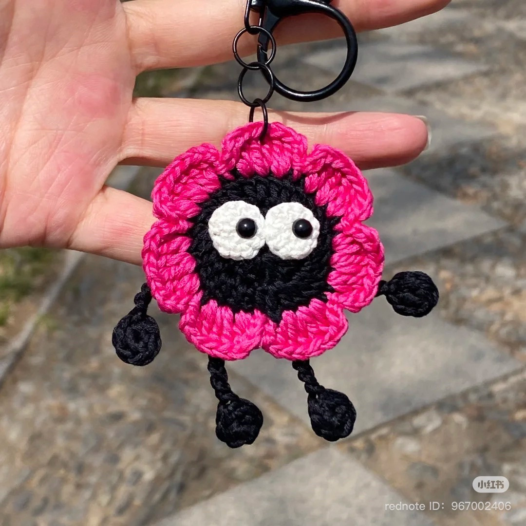 Cute Pink and Black Crochet Flower Bee Keychain Pattern