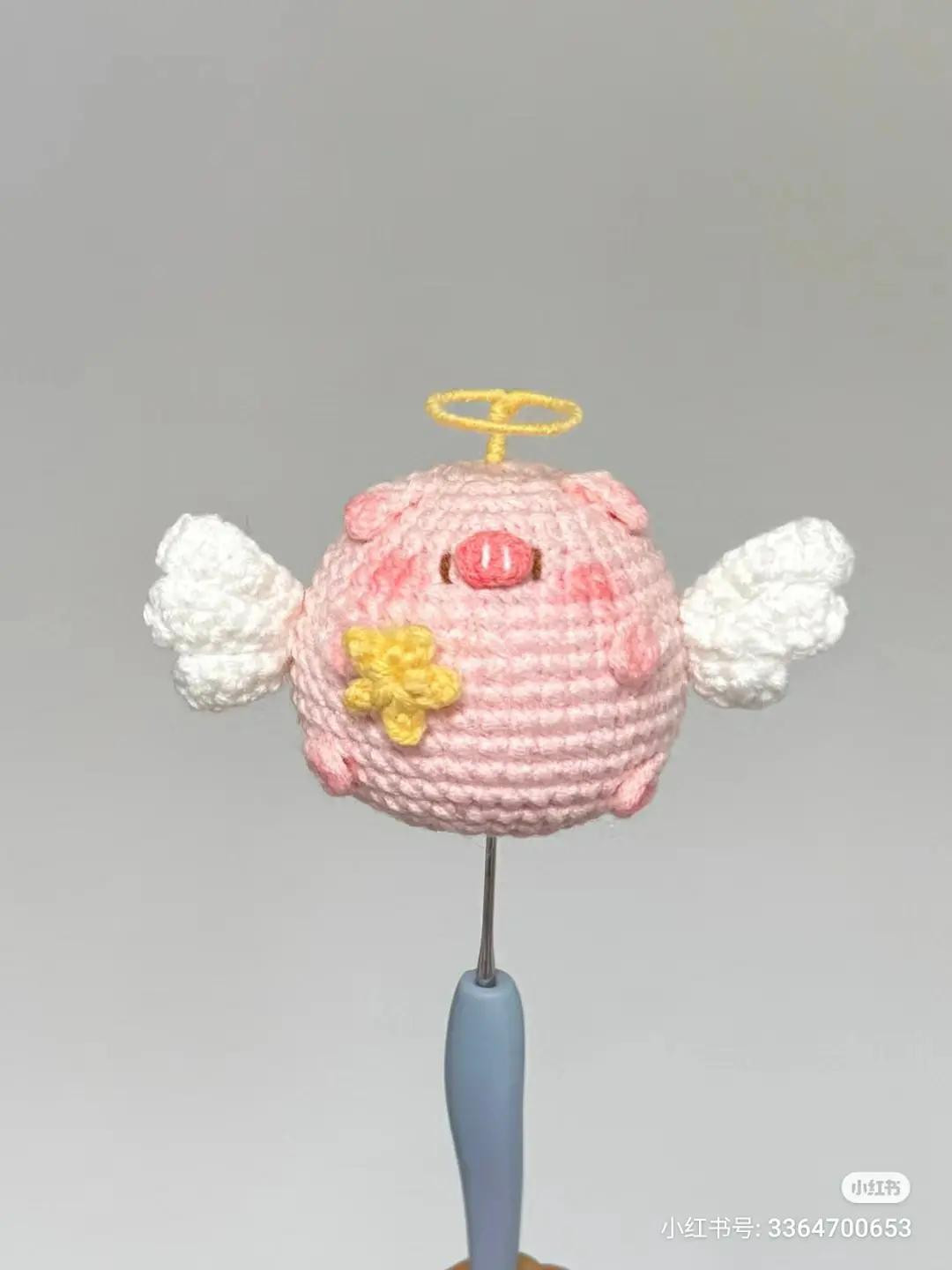 Cute Pink Angel Pig Amigurumi Crochet Doll with Wings and Halo Pattern Chart