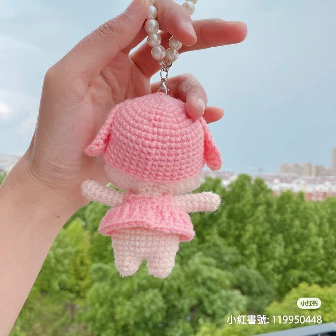 Cute Pink Pig Amigurumi Doll Crochet Pattern