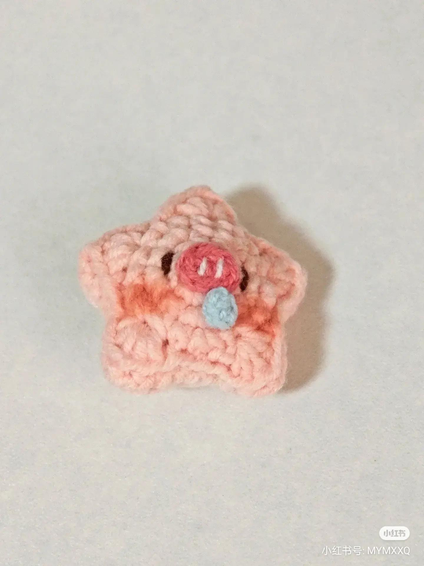 Cute Pink Star Pig Amigurumi Crochet Pattern with Chart Instructions