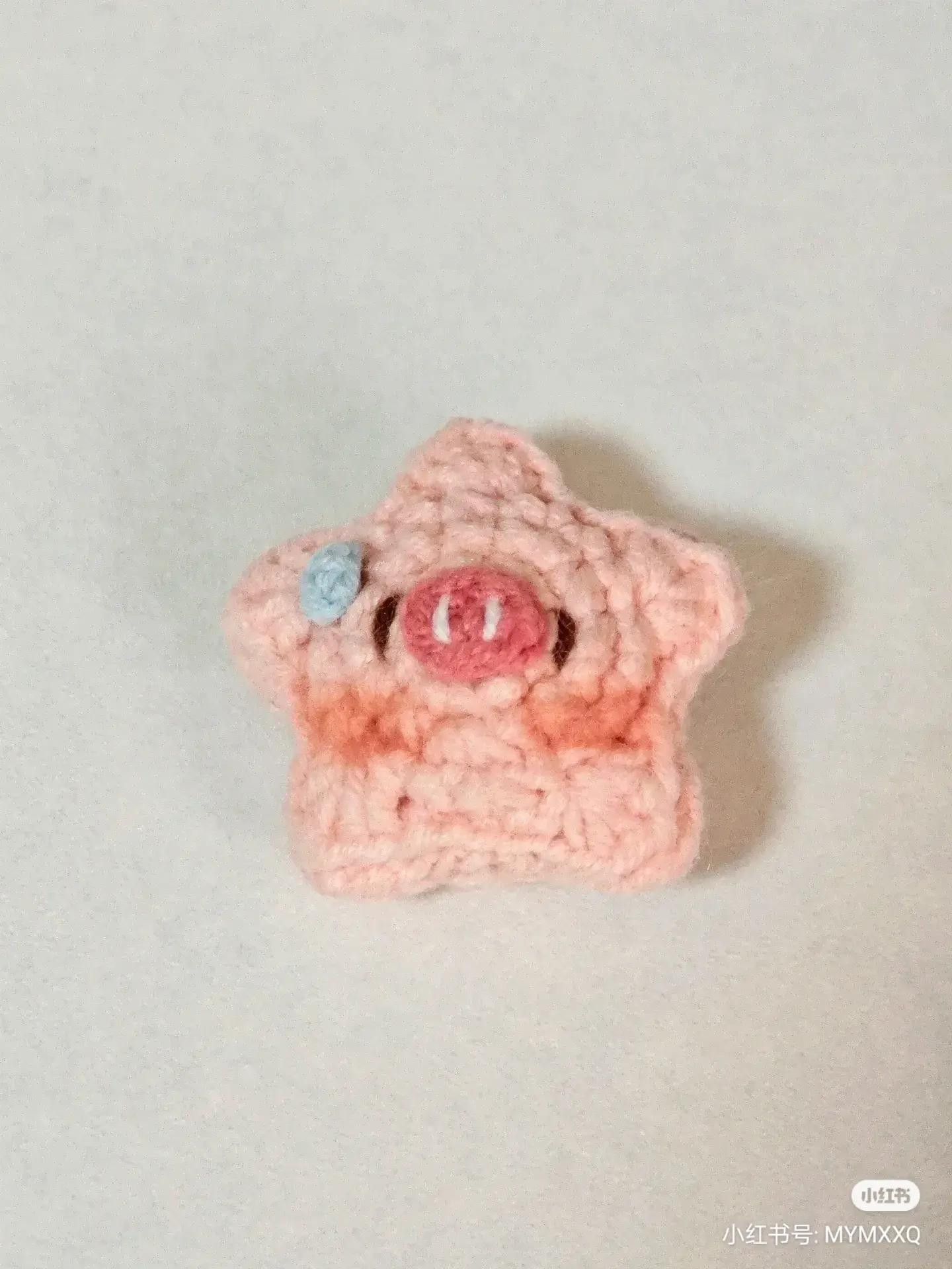 Cute Pink Star Pig Amigurumi Crochet Pattern with Chart Instructions