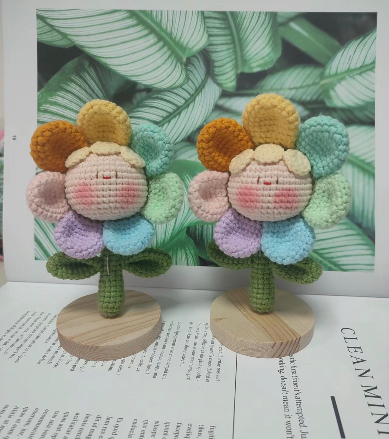 Cute Rainbow Flower Doll Crochet Pattern with Chinese Chart