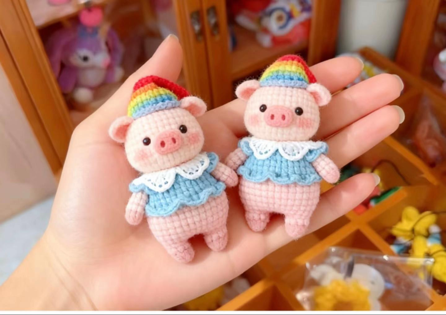 Cute Rainbow Pig Amigurumi Doll Crochet Pattern
