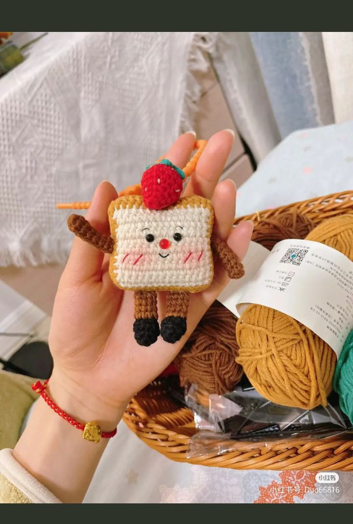 Cute Strawberry Toast Bread Amigurumi Doll Crochet Pattern