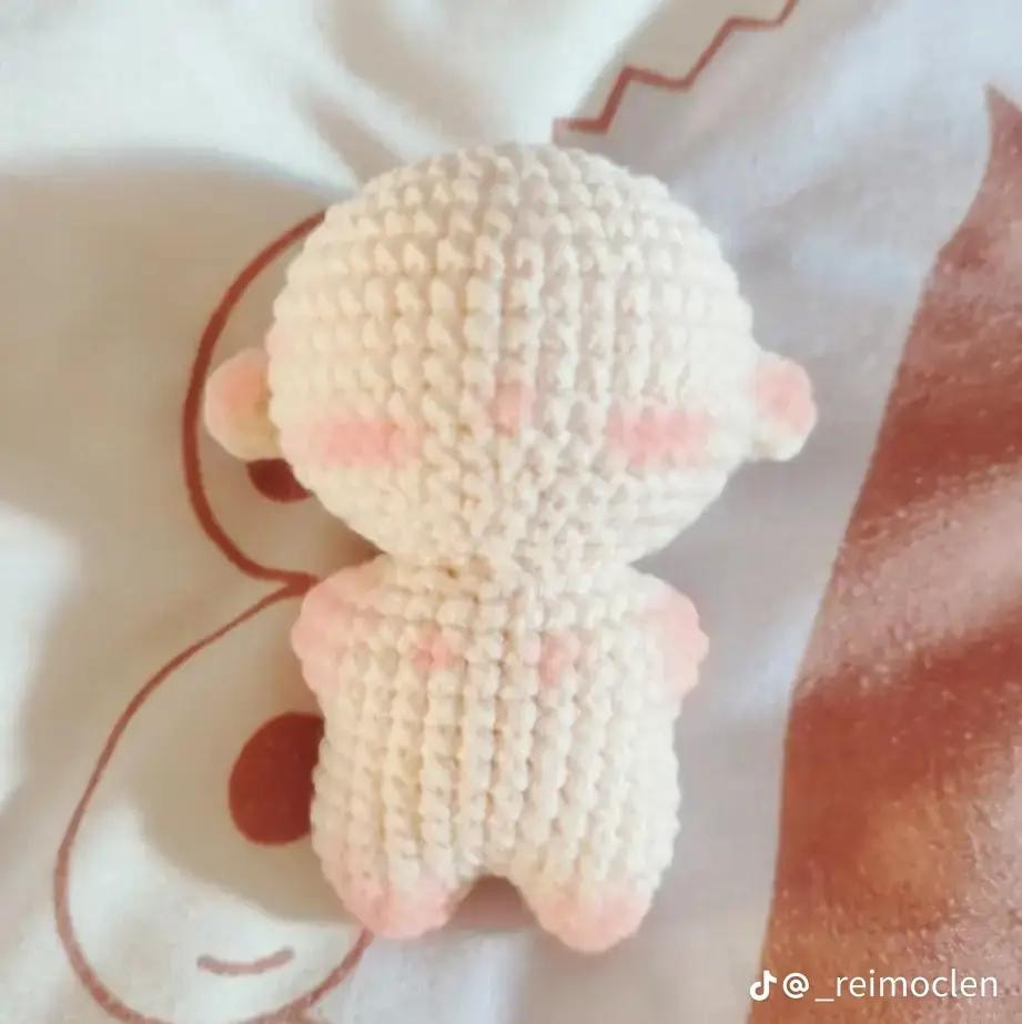 Cute White and Pink Sea Star Amigurumi Crochet Pattern