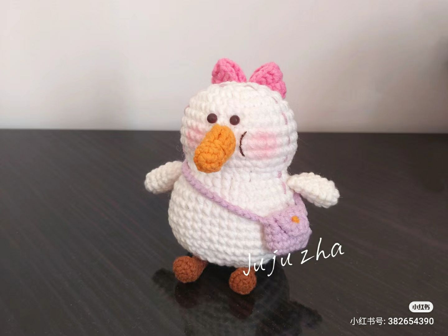 Cute White Duck Amigurumi with Pink Bow and Purple Bag - Crochet Pattern Chart
