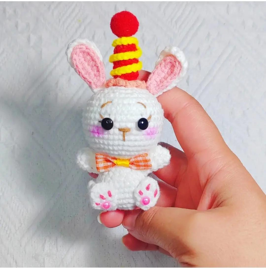 Cute White Rabbit Amigurumi Crochet Pattern with Hat and Bow Tie