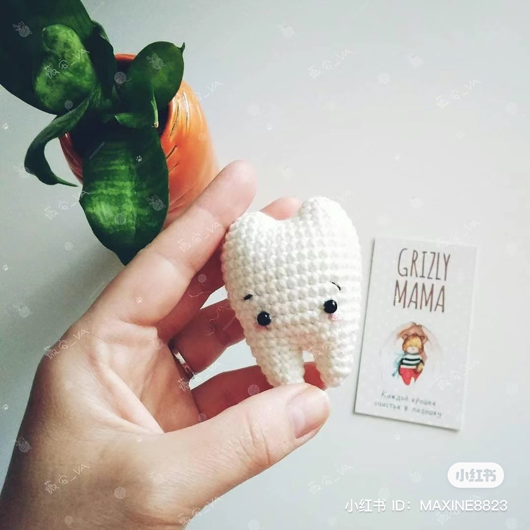 Cute White Tooth Amigurumi Crochet Pattern