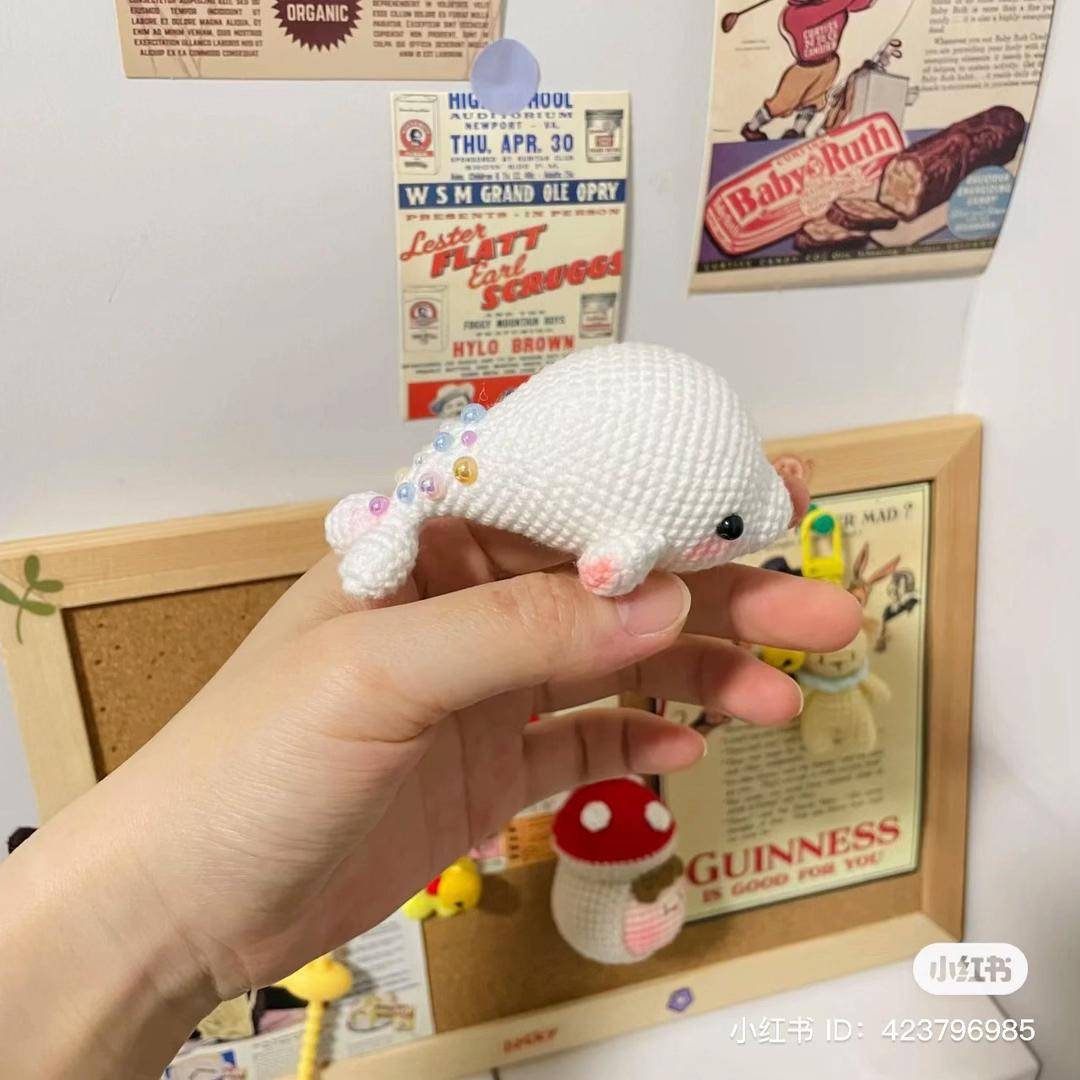 Cute White Whale Amigurumi Crochet Pattern Chart Tutorial with Beads