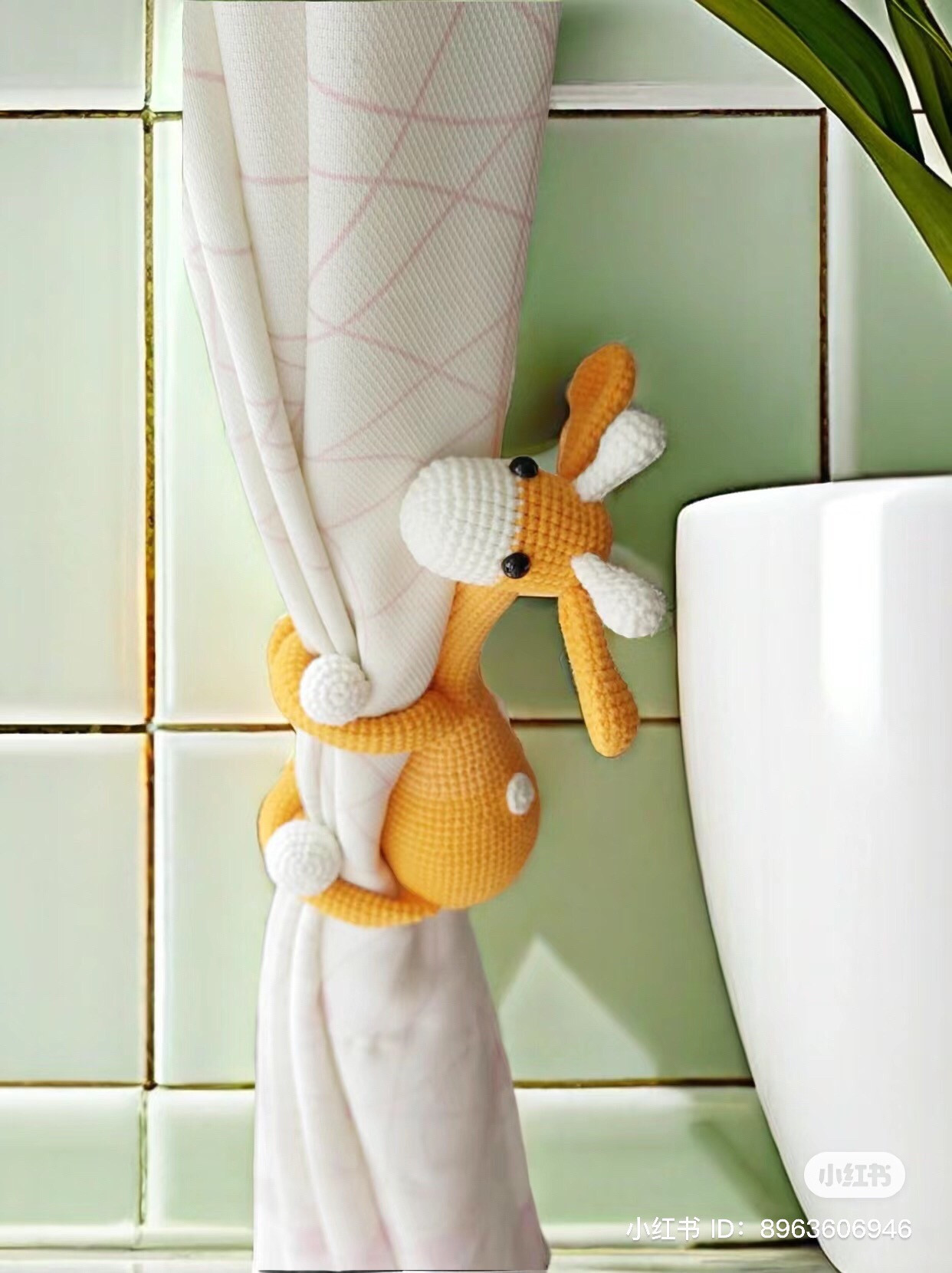 Cute Yellow Deer Amigurumi Crochet Pattern: Curtain Tie Back DIY Tutorial with Step-by-Step Chart