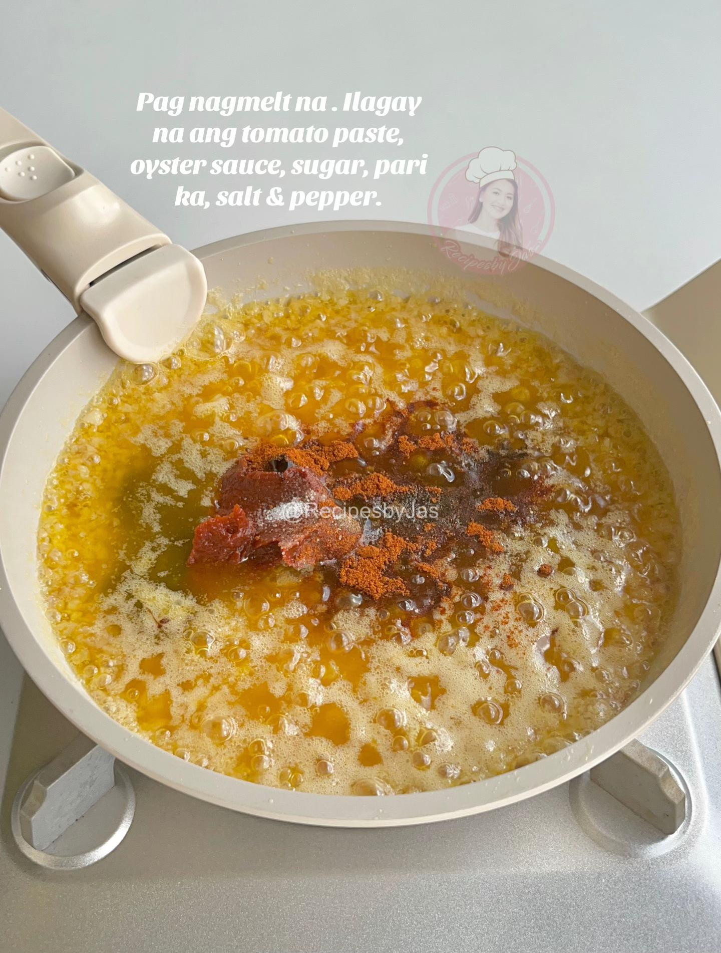 Delicious Garlic Butter Crabs Recipe with Ingredients and Cooking Steps