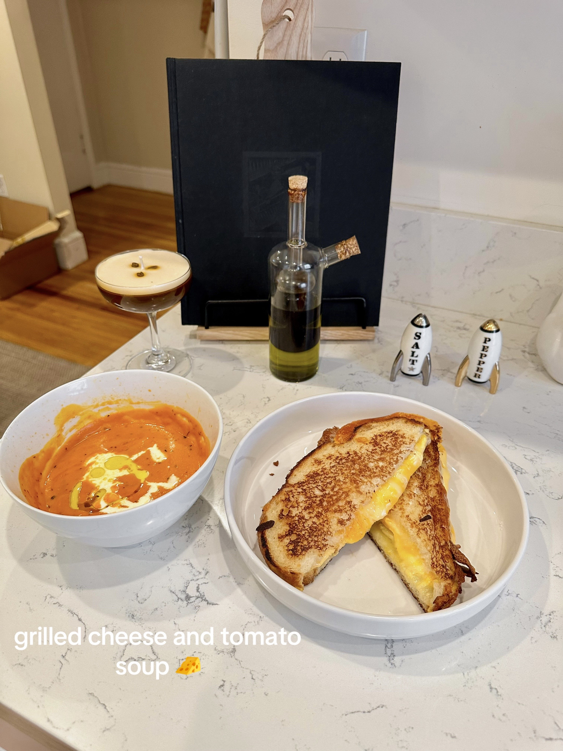 Delicious Homemade Meals: Chicken Parm Rigatoni, Crunch Wrap Supreme, Grilled Cheese with Tomato Soup, Buffalo Chicken Wraps, and Mushroom Sausage Farfalle