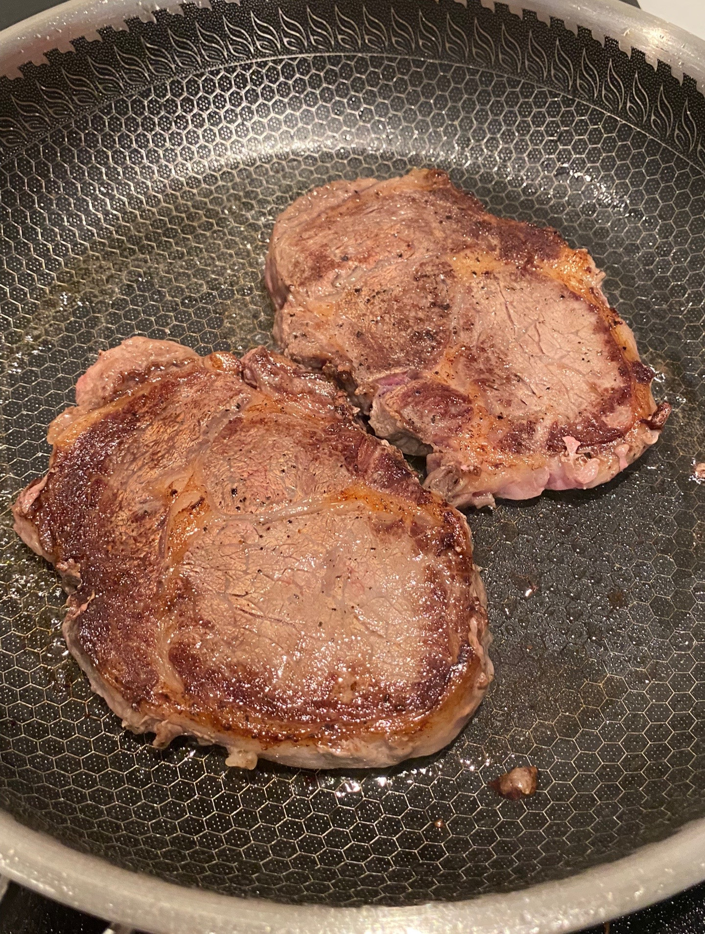 Delicious Truffle Steak Pepper Lunch with Corn and Onions Recipe