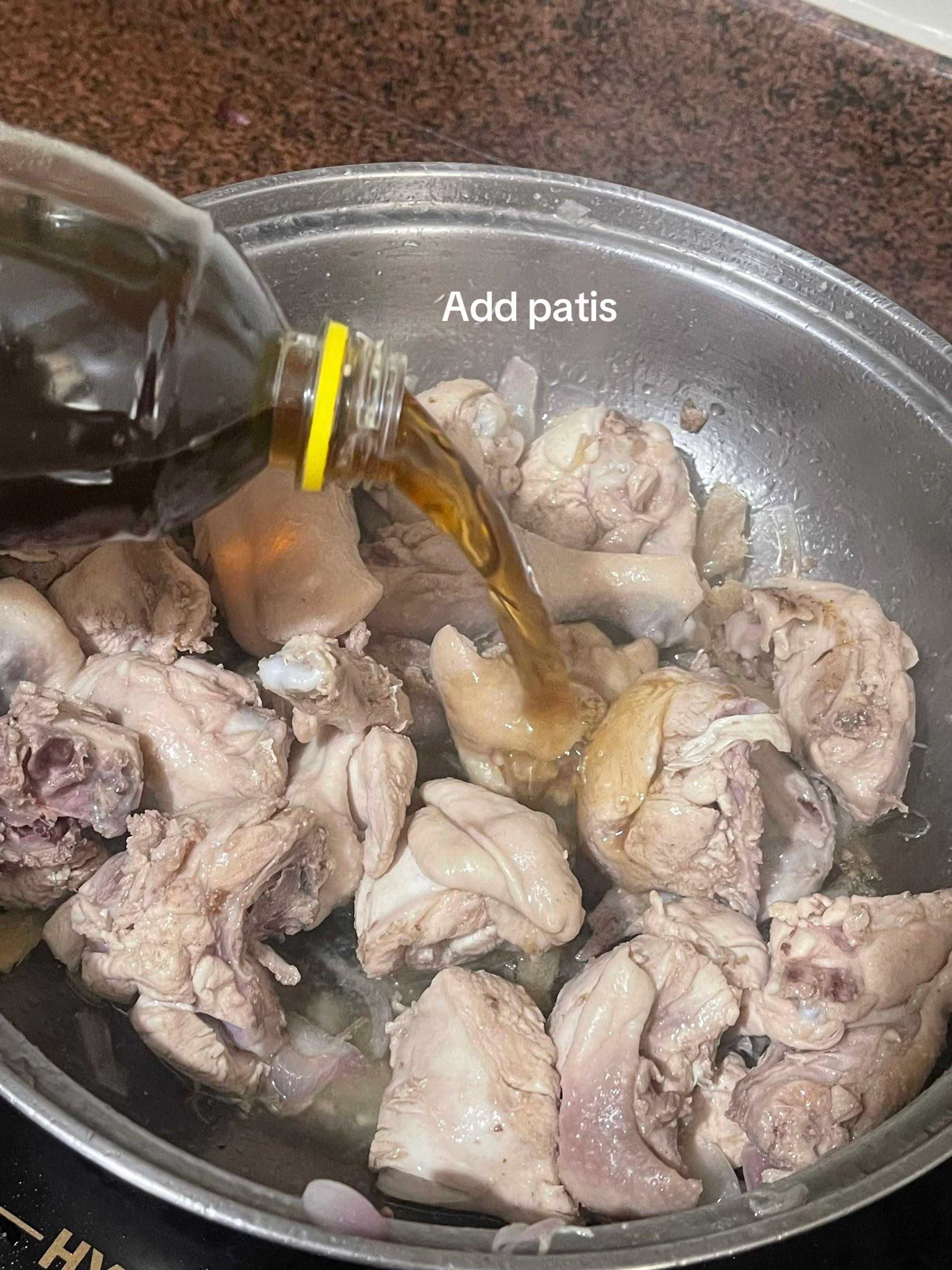 Easy and Affordable Tinola Recipe with Chicken, Chayote, Malunggay, Ginger, and Onions