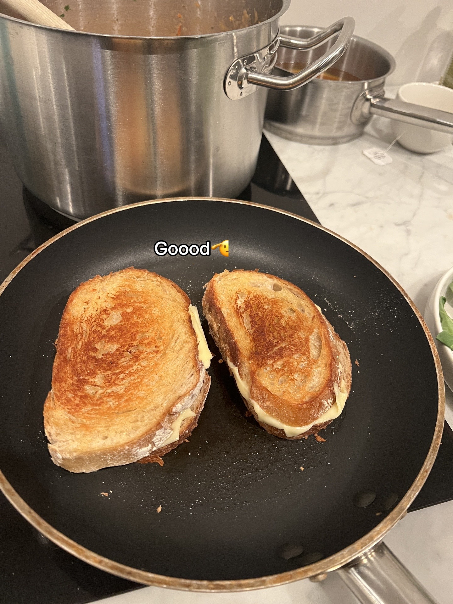 Easy & Cheap Real Winter Season Meal: Homemade Tomato Soup and Grilled Cheese Sandwich Recipe