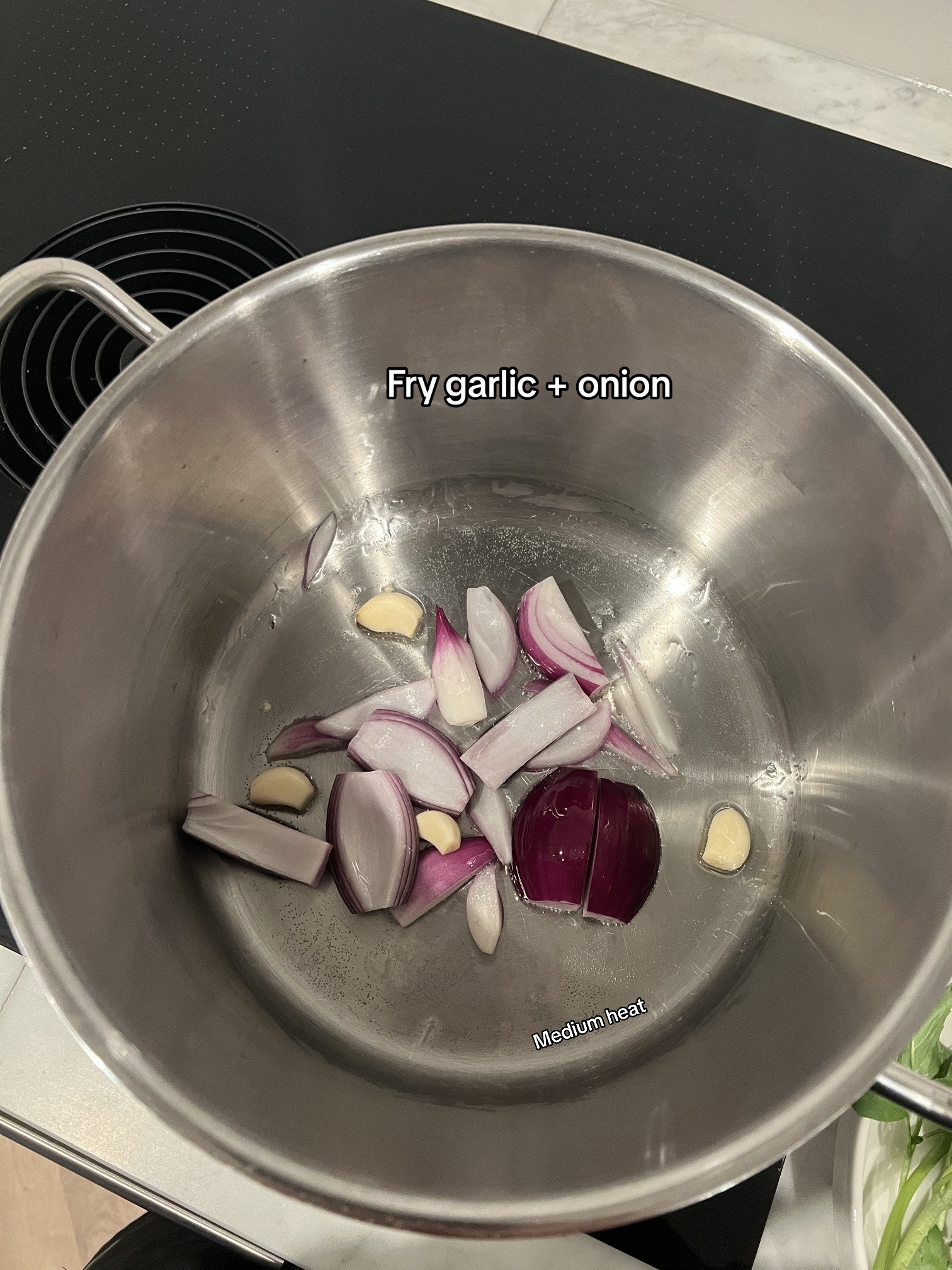 Easy & Cheap Real Winter Season Meal: Homemade Tomato Soup and Grilled Cheese Sandwich Recipe