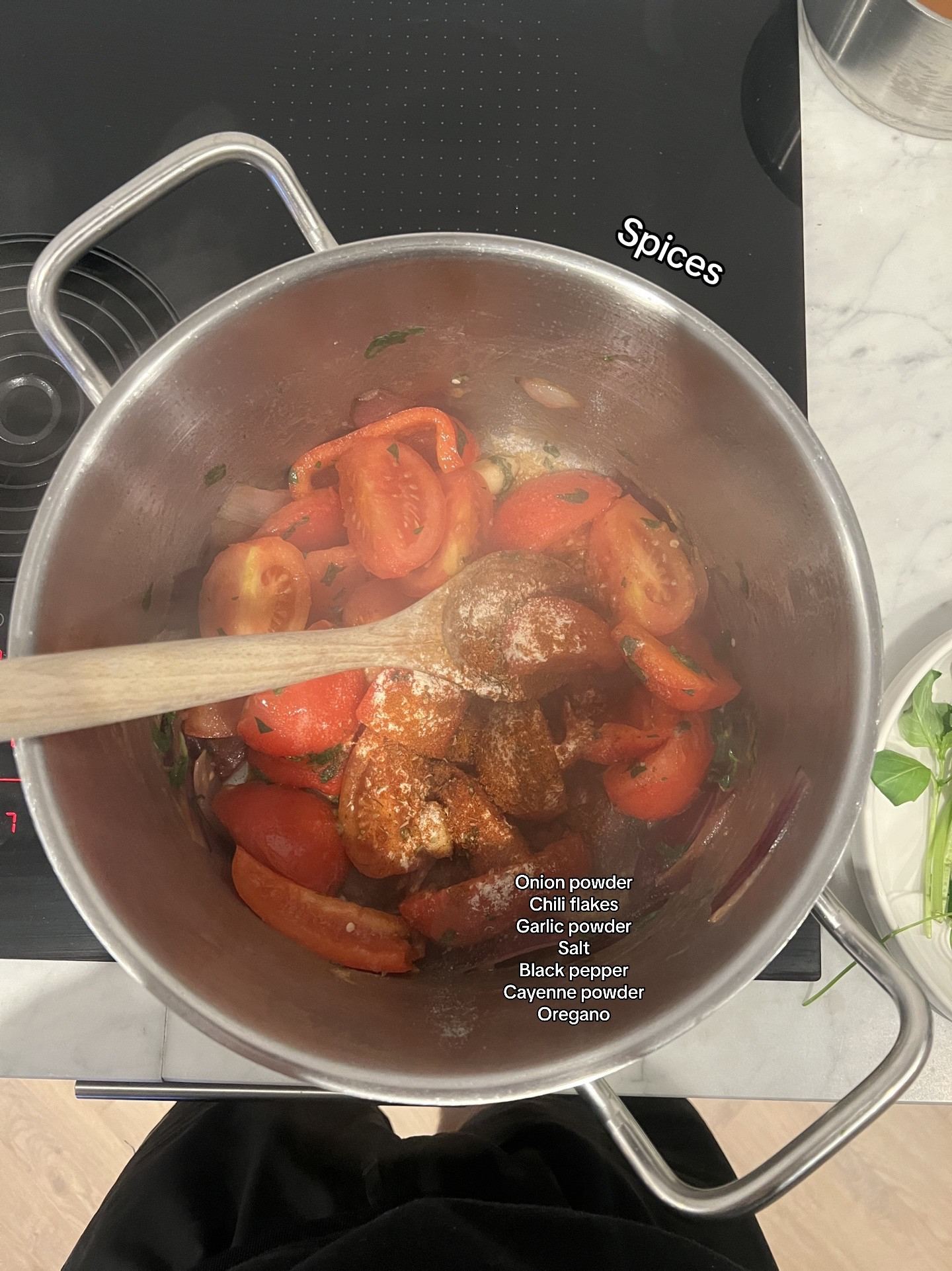 Easy & Cheap Real Winter Season Meal: Homemade Tomato Soup and Grilled Cheese Sandwich Recipe