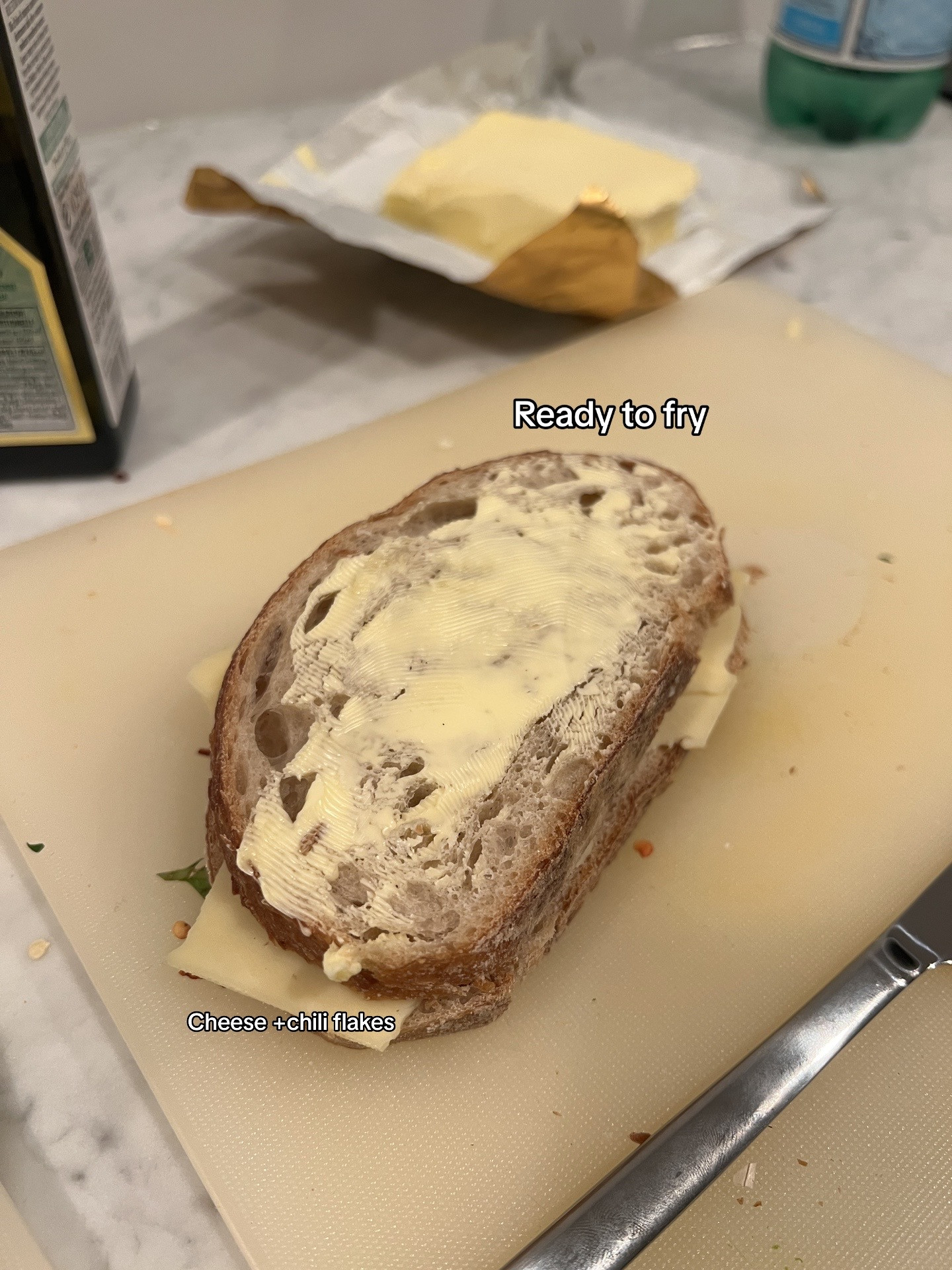 Easy & Cheap Real Winter Season Meal: Homemade Tomato Soup and Grilled Cheese Sandwich Recipe