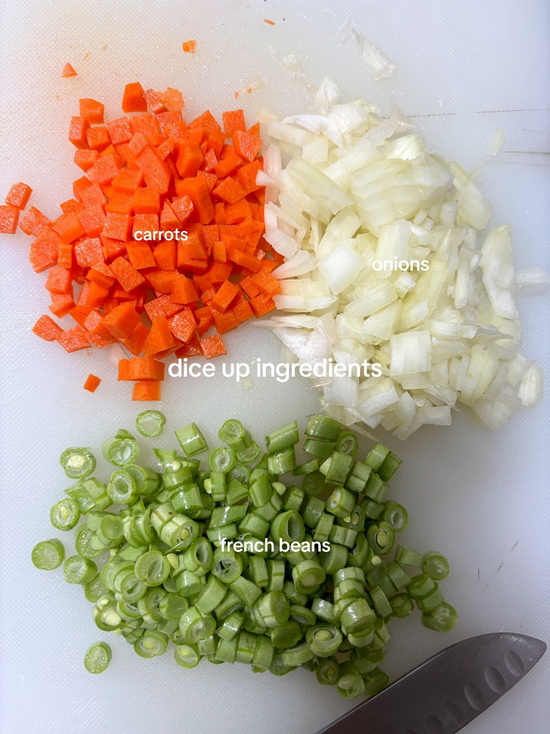 Easy Egg Fried Rice with Carrots, Onions, and French Beans