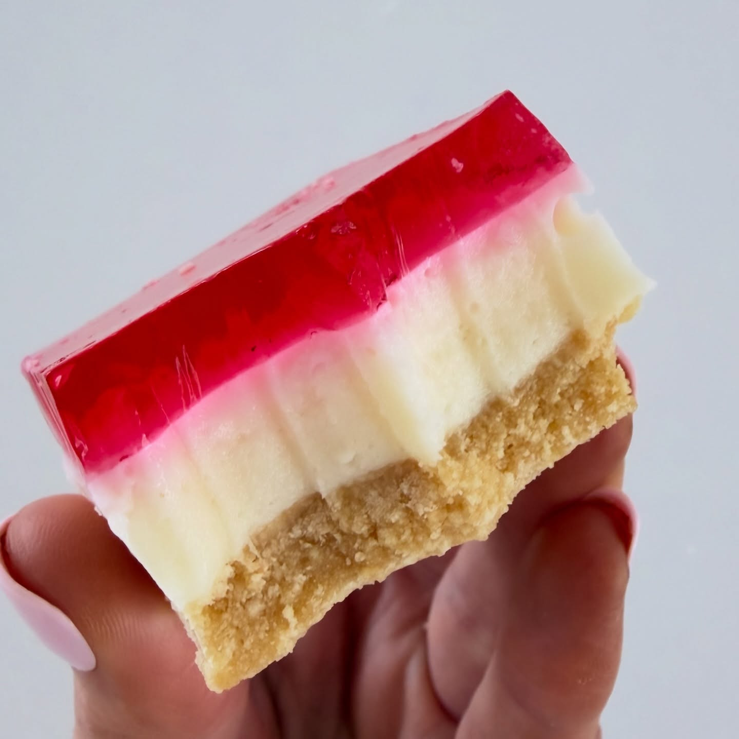 Easy Jelly Slice Recipe with Creamy Condensed Milk Filling and Strawberry Top