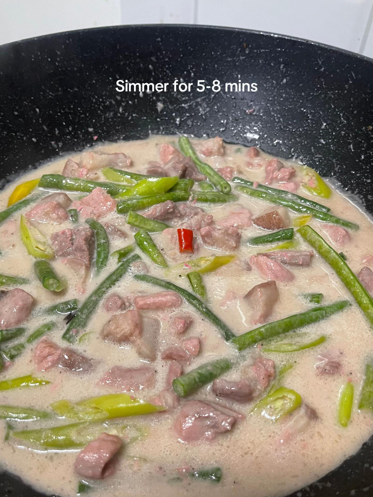Easy Recipe: Bicol Express with sitaw - Spicy pork and green beans in coconut milk