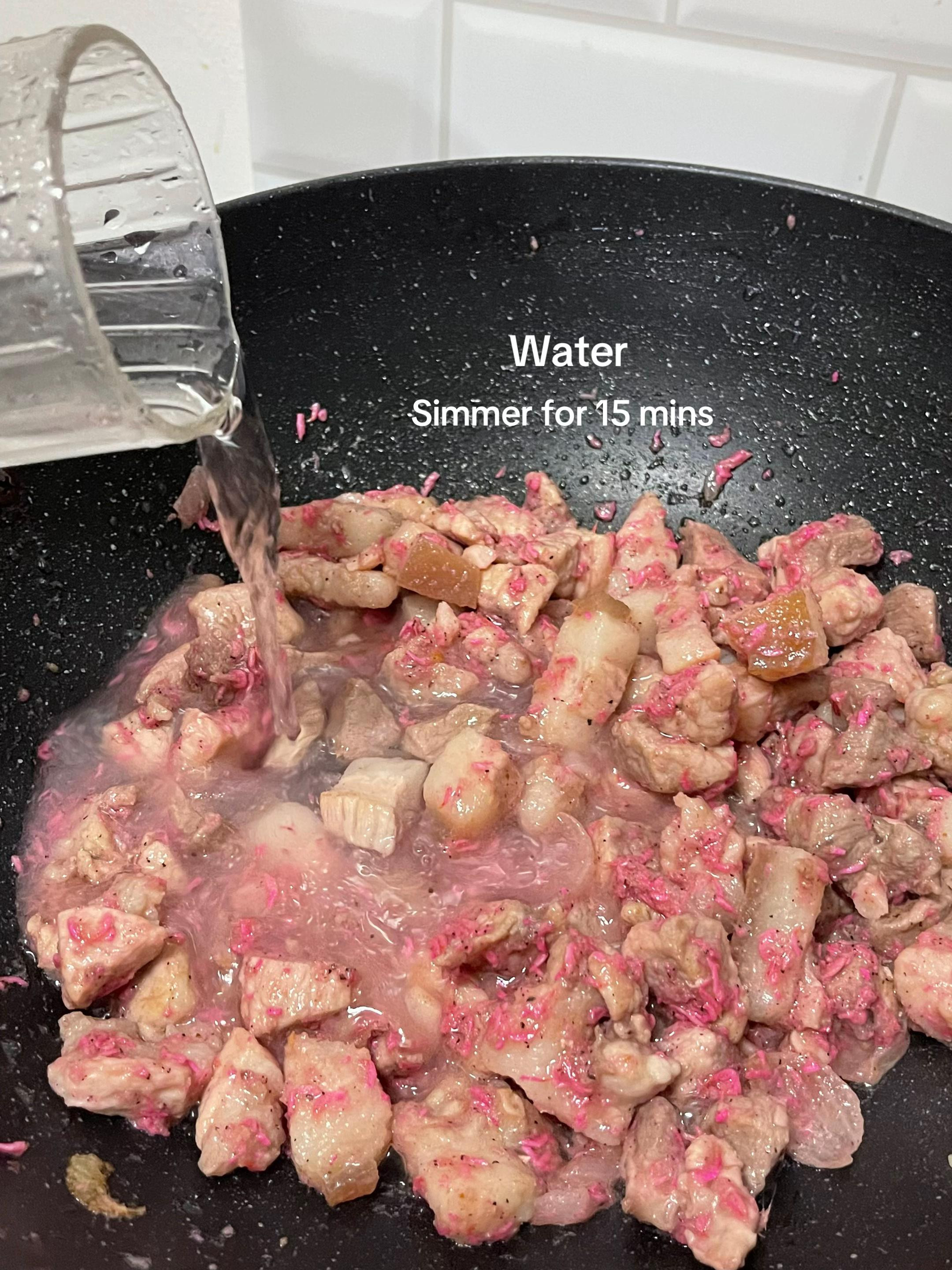 Easy Recipe: Bicol Express with sitaw - Spicy pork and green beans in coconut milk