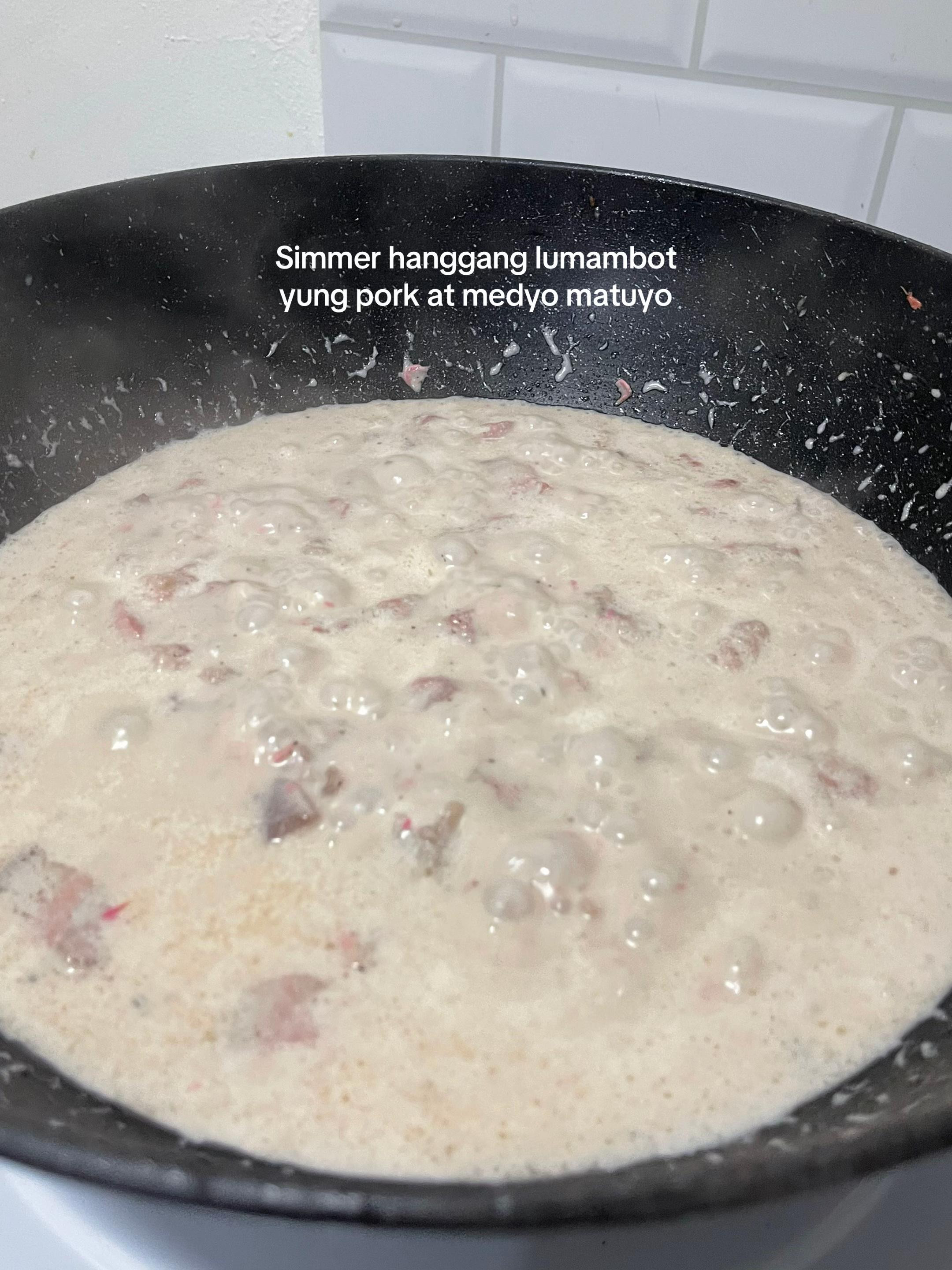 Easy Recipe: Bicol Express with sitaw - Spicy pork and green beans in coconut milk