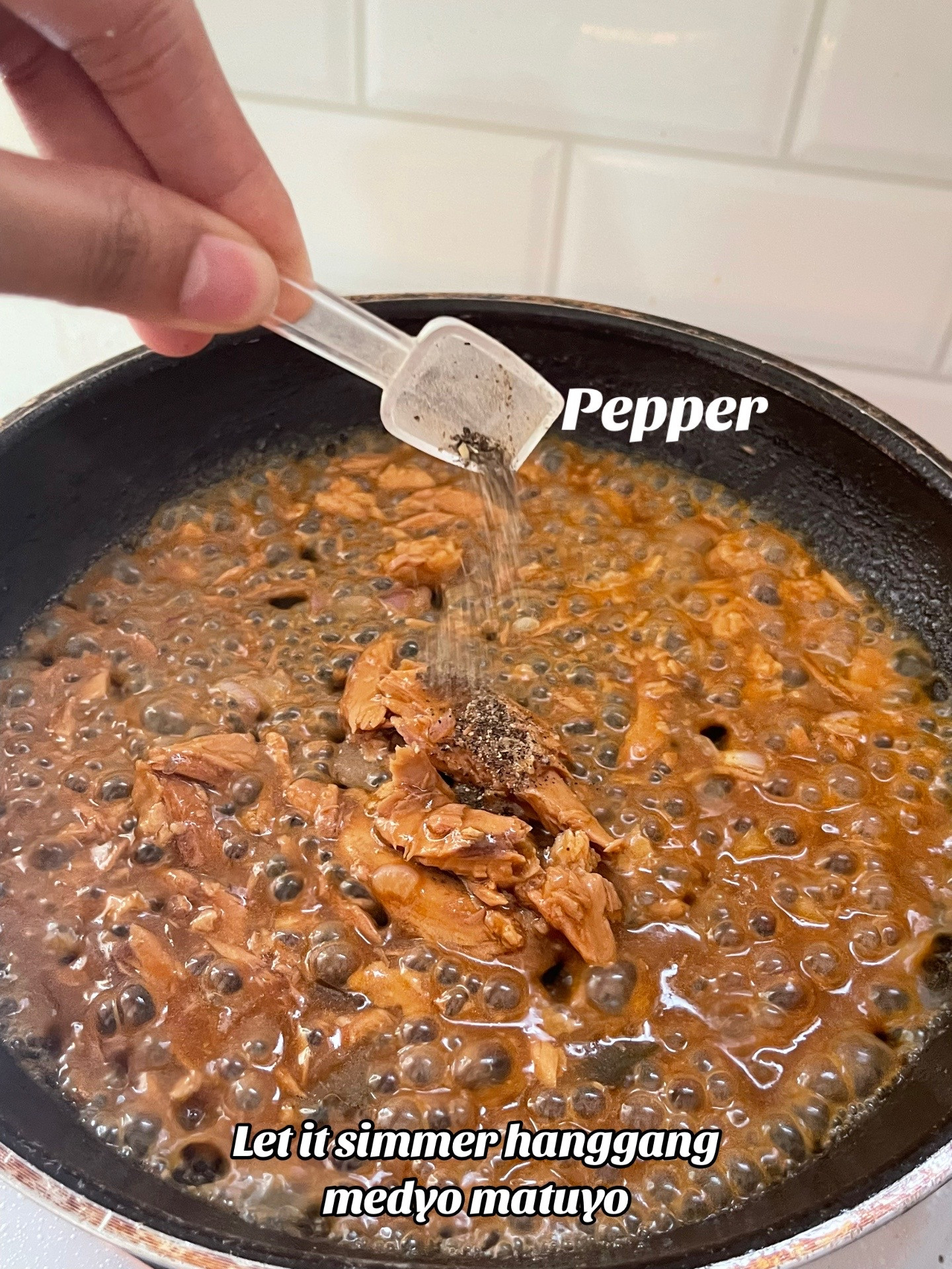 Easy Spicy Tuna Recipe with Egg, Soy Sauce and Vinegar - Filipino Home Cooking