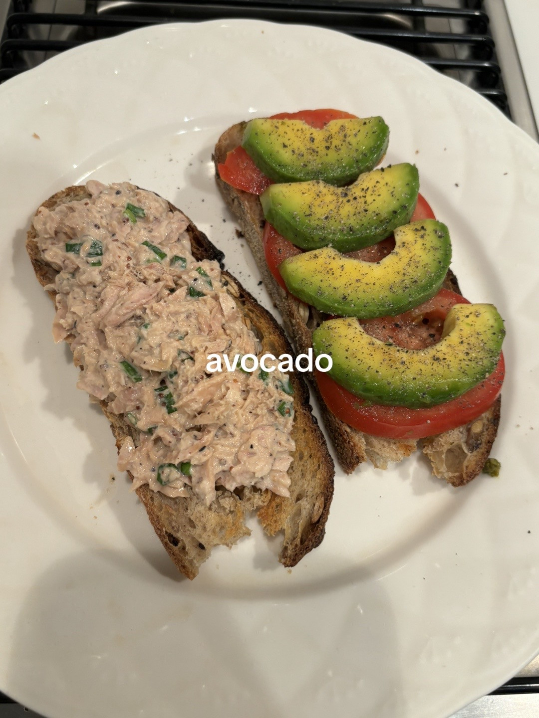 Easy Tunacado Sandwich Recipe: Tuna, Yogurt, and Pesto on Toast