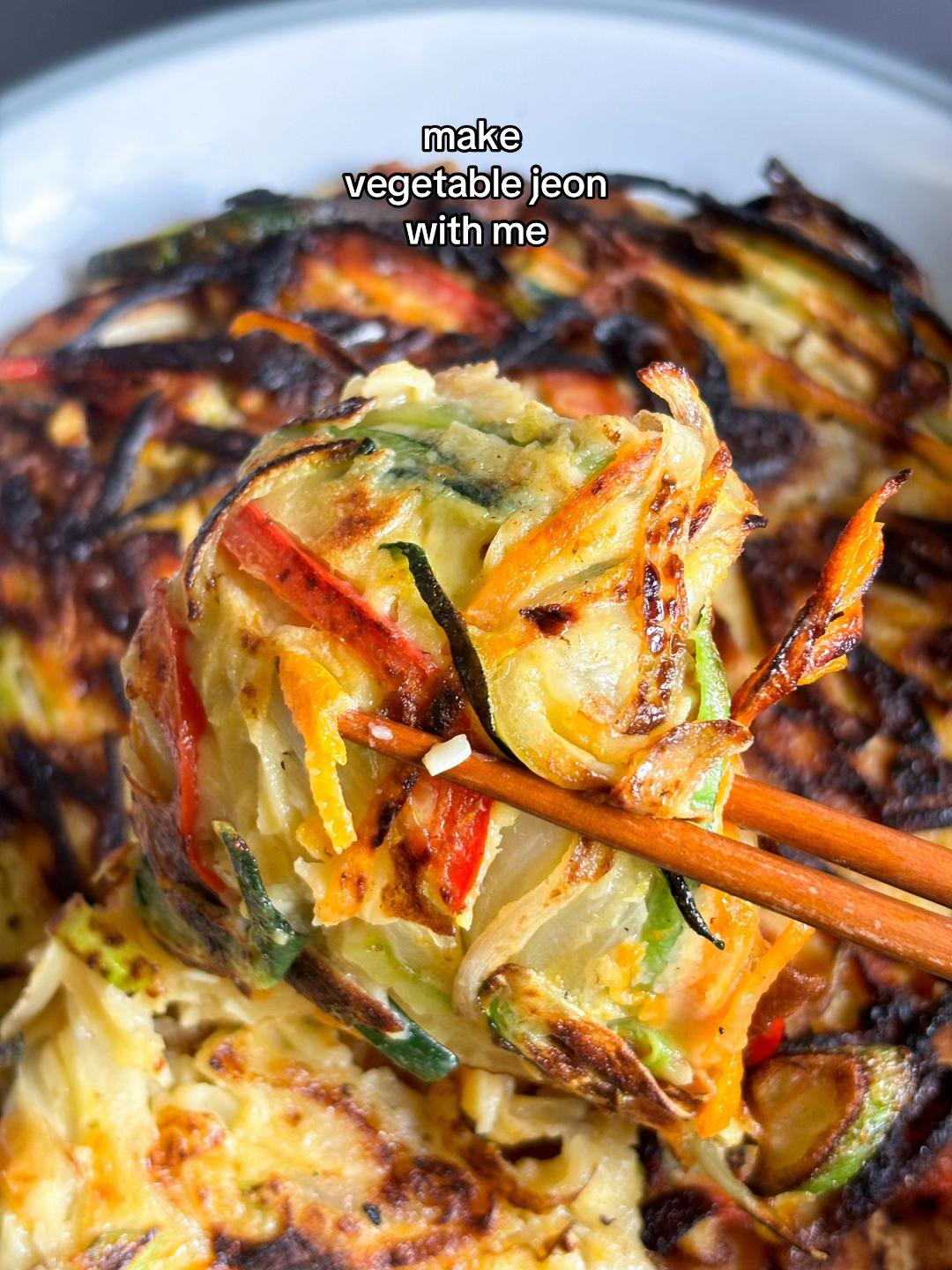 Easy Vegetable Jeon Recipe with Zucchini, Carrots, Onions, Bell Peppers, and Scallions