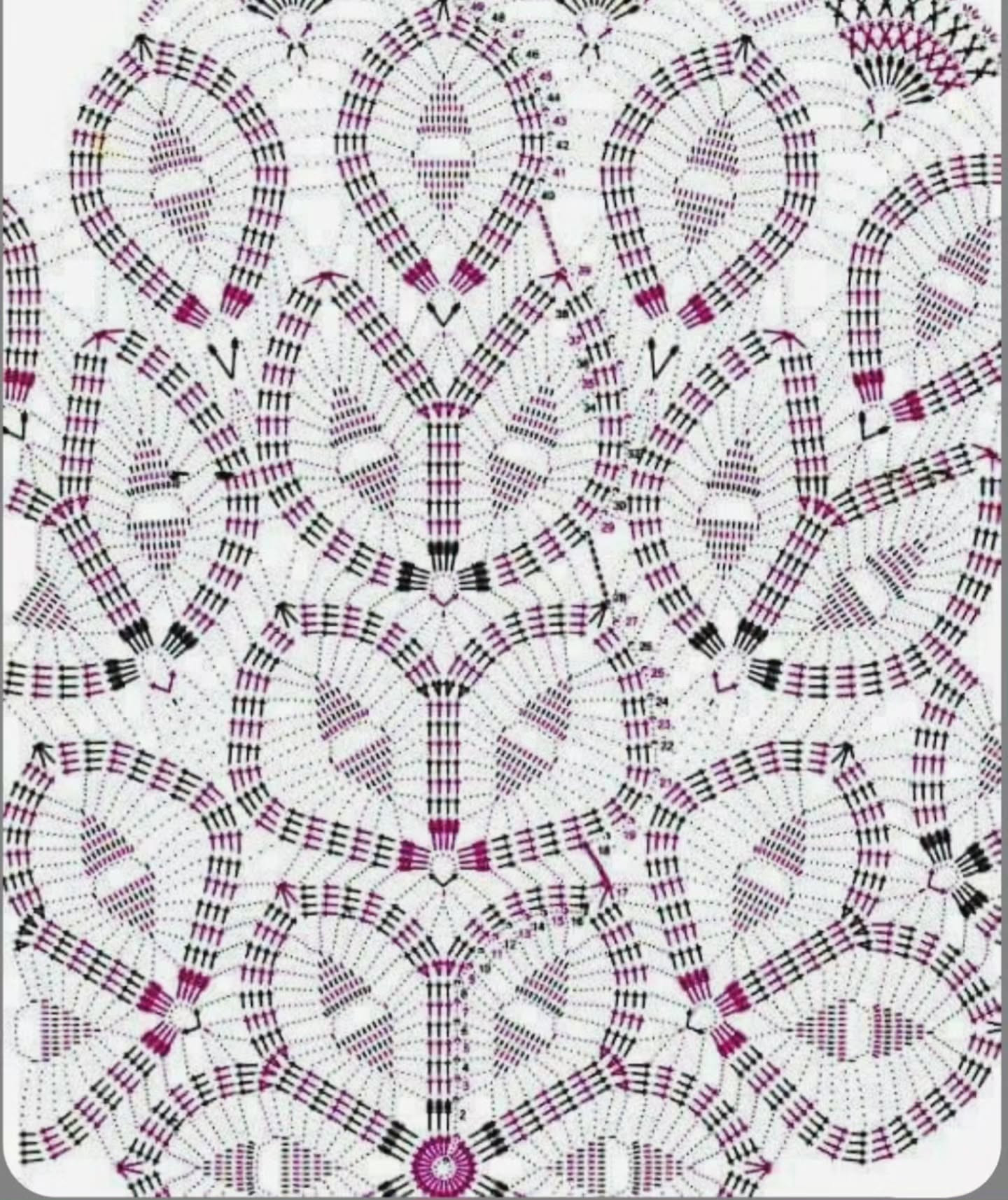 Elegant White Round Crochet Tablecloth Pattern Chart with Fan Design