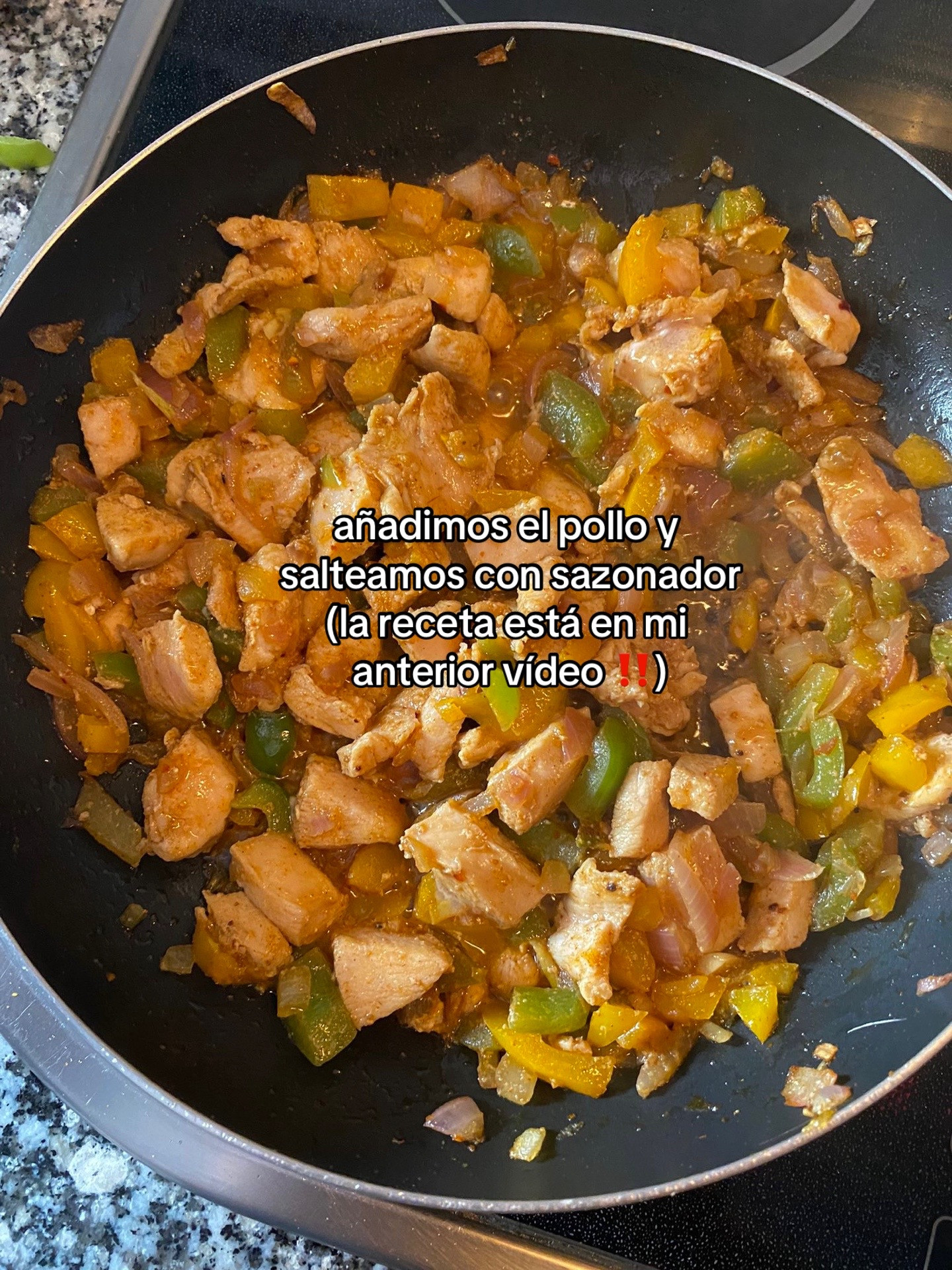 Fajitas de pollo: receta fácil con salsa de soja, miel y naranjas
