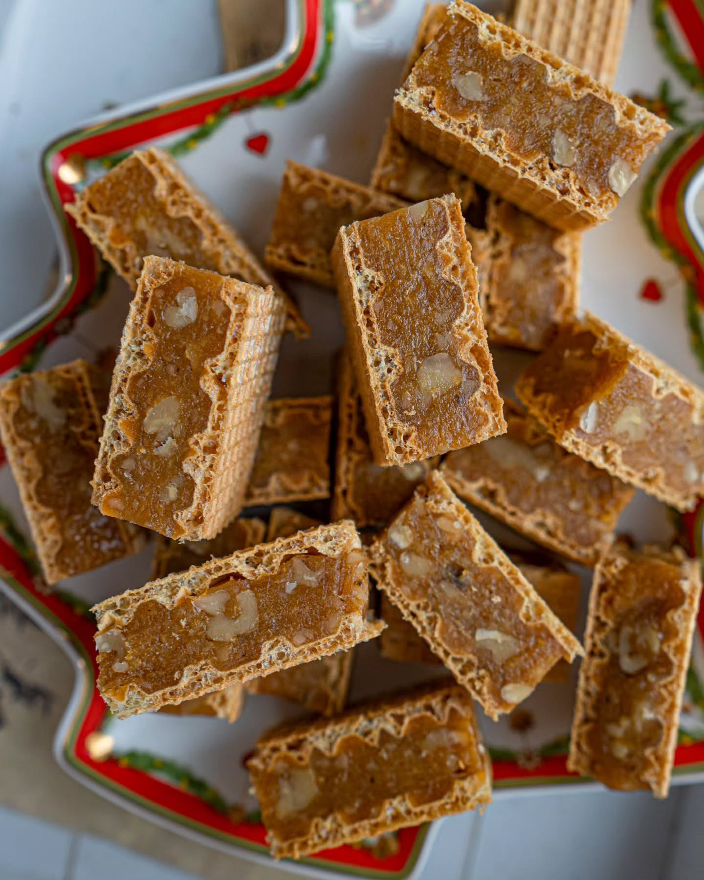 Figaro: Starinski recept za slatkiše od oblatne, karamela i oraha